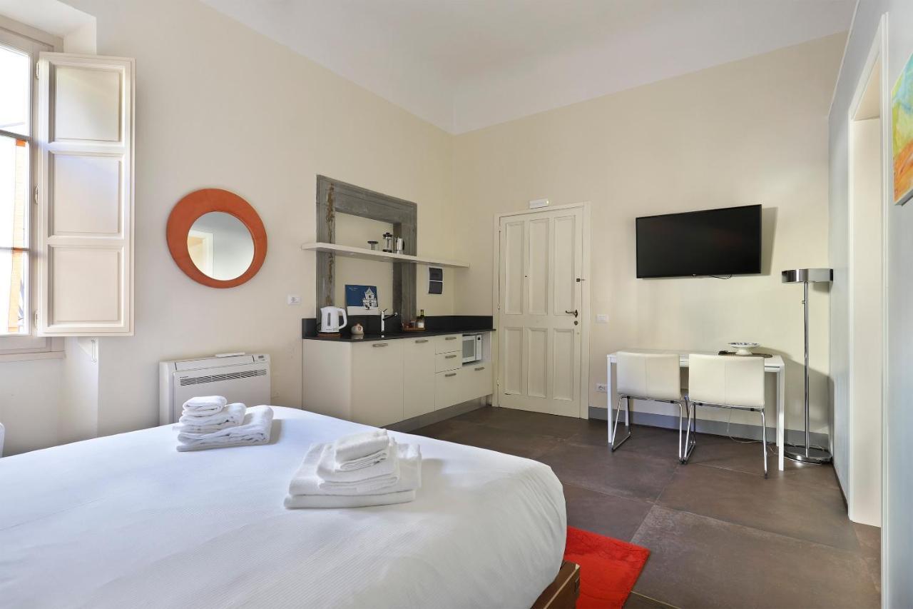 Apt. Perla - Pauline Suites, Palazzo Borghese Florencia Exterior foto