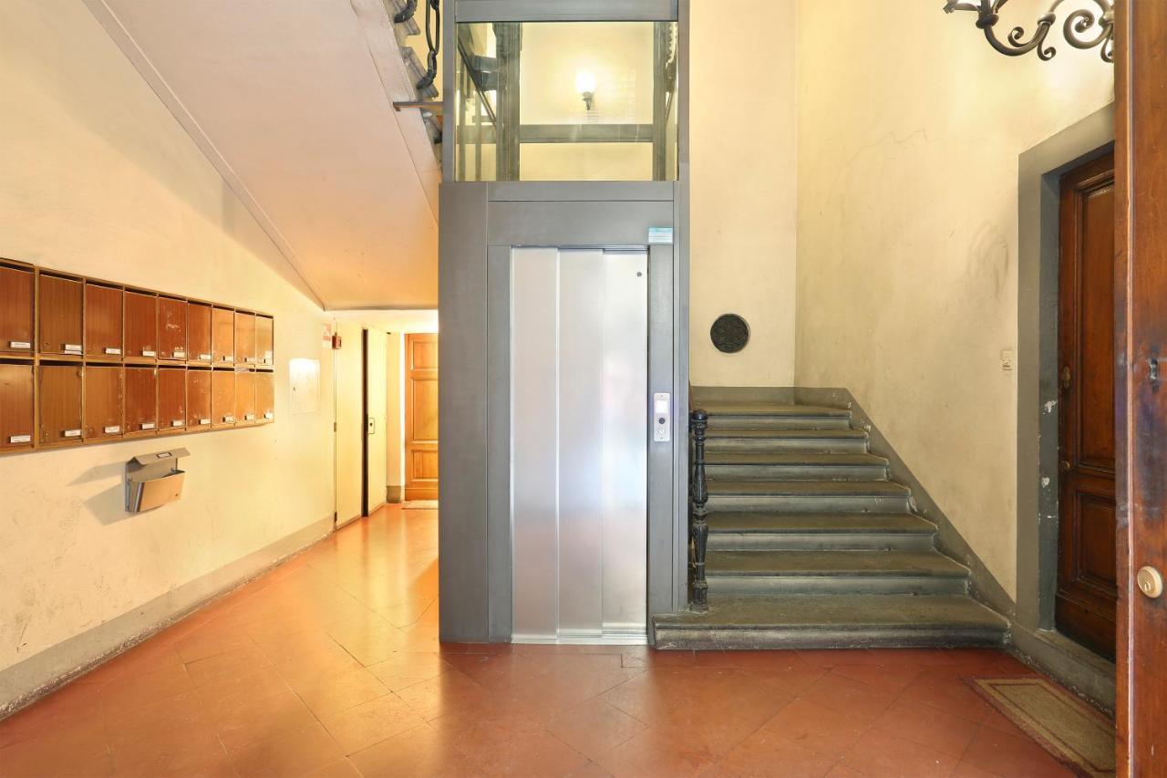 Apt. Perla - Pauline Suites, Palazzo Borghese Florencia Exterior foto