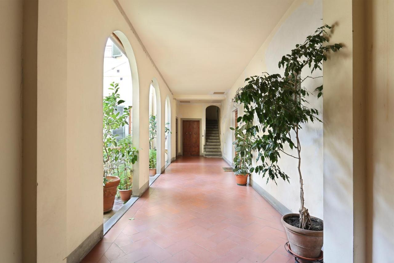 Apt. Perla - Pauline Suites, Palazzo Borghese Florencia Exterior foto